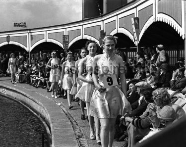 Beauty Competition Finalists 1937