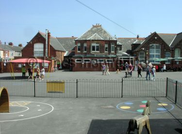 Bursar Street School